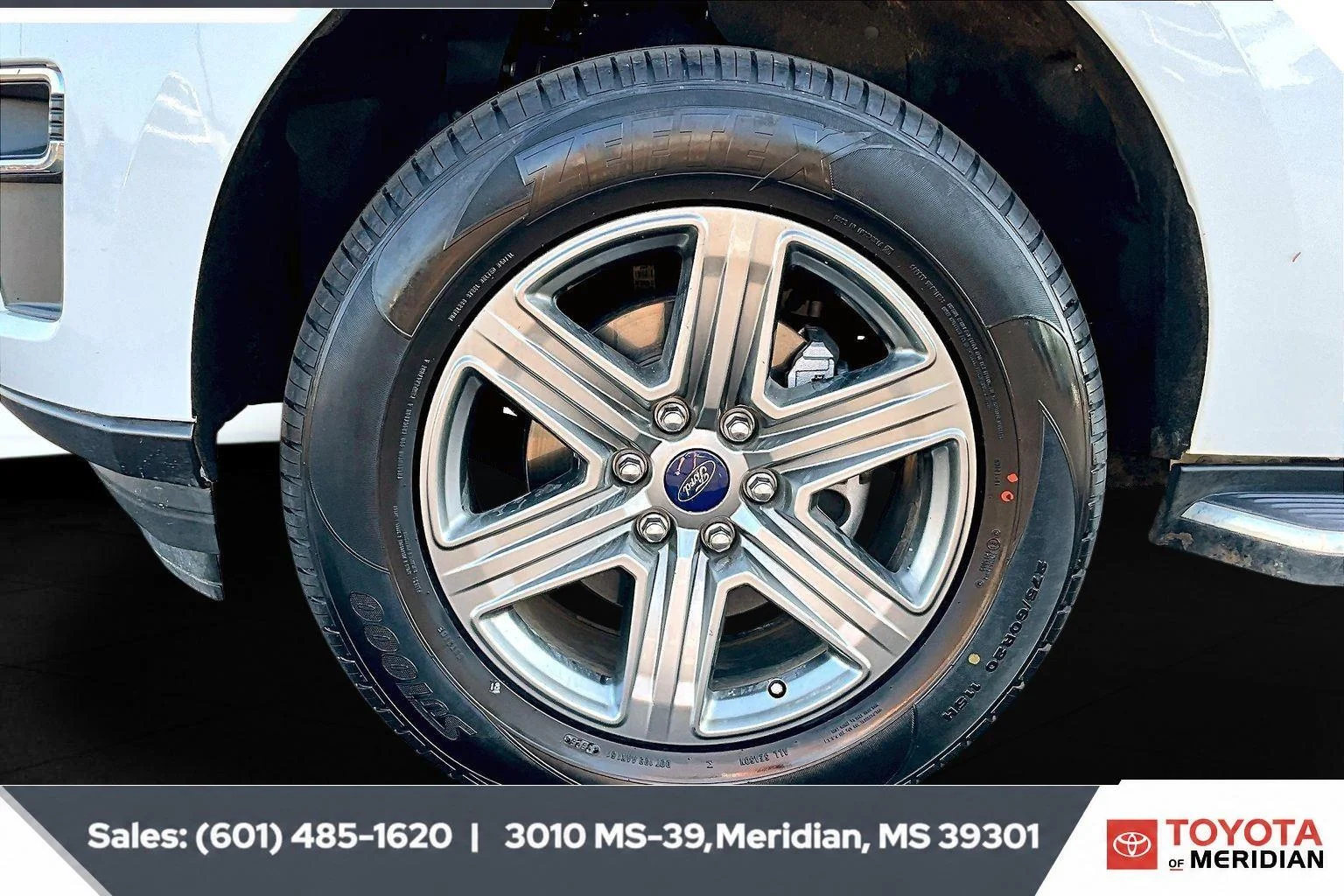 Used 2022 Star White Metallic Tri-Coat Ford Limited image 7