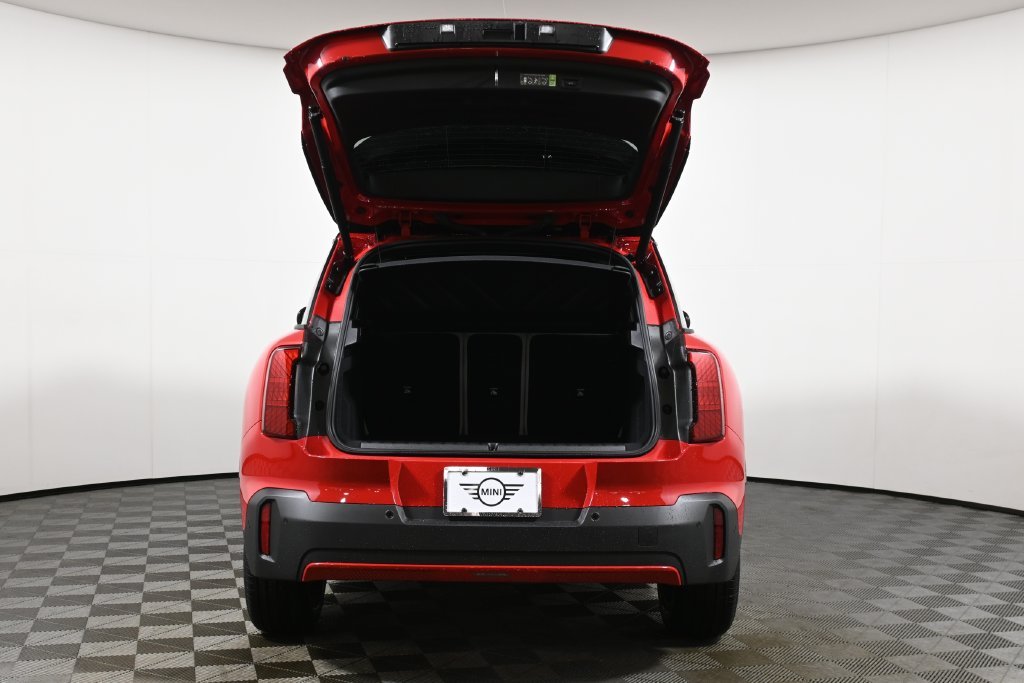 Used 2026 Red MINI  image 34