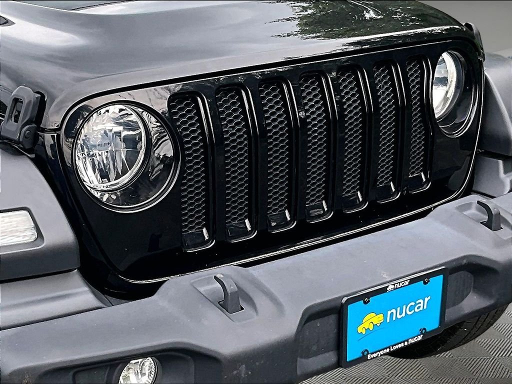 Used 2022 Black Jeep Unlimited Sport Altitude image 31