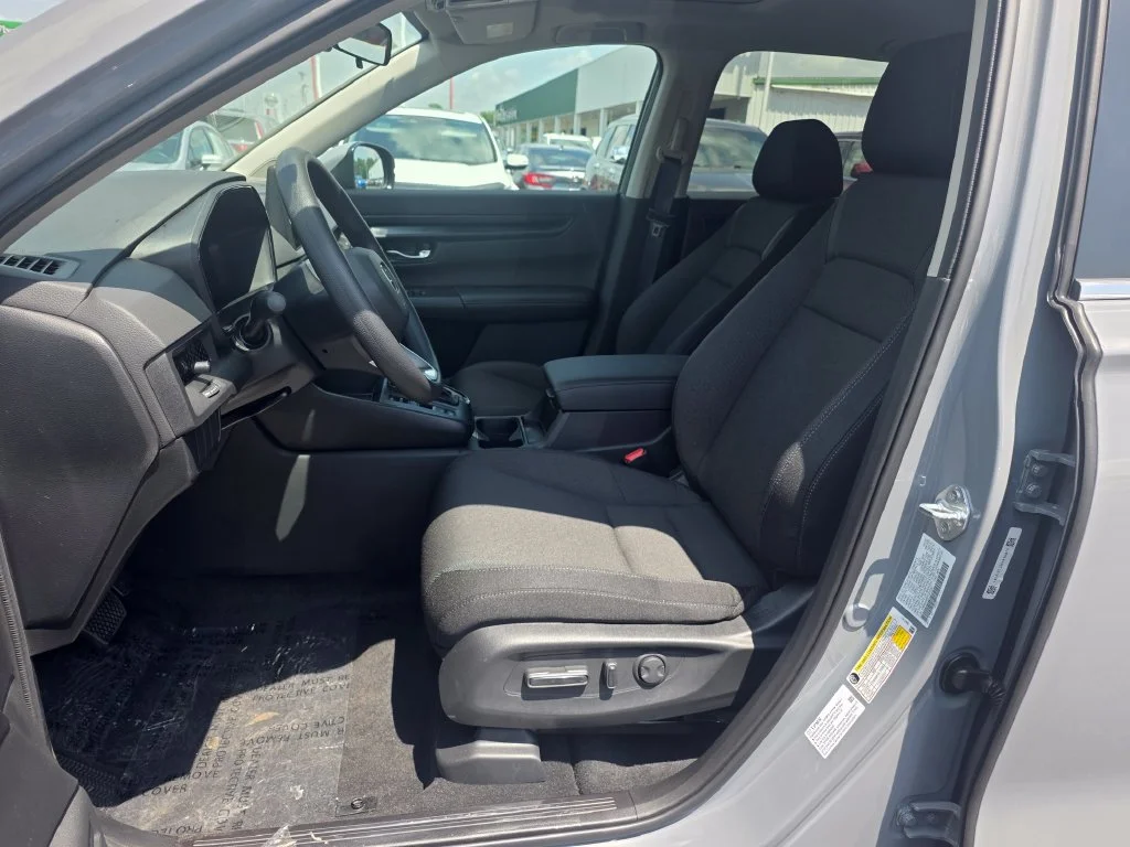 2026 Honda CR-V EX - Photo 9