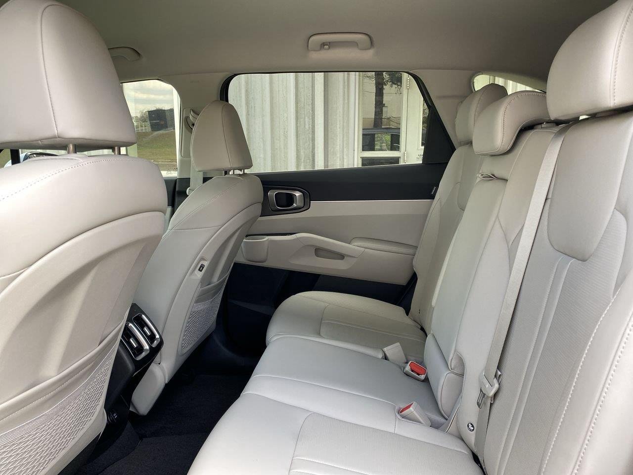 New 2026 Wolf Gray Kia S image 19
