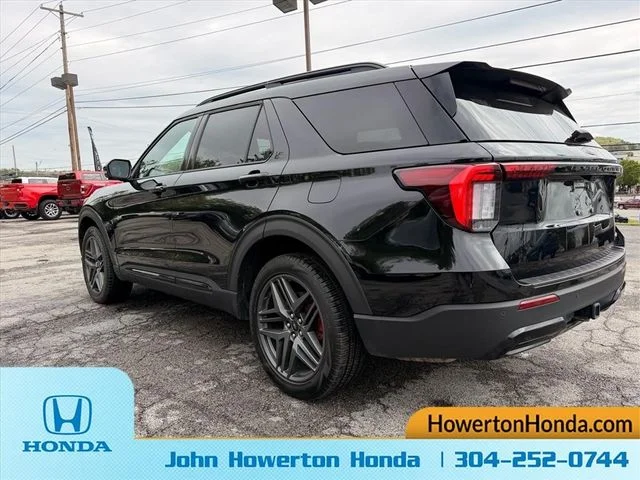 Used 2025 Black Ford ST-Line image 10