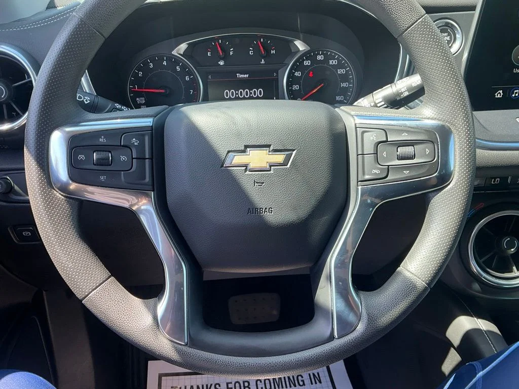 Used 2024 White Chevrolet LT image 31