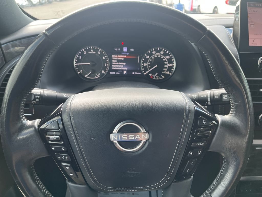 Used 2021 Black Nissan Platinum image 14