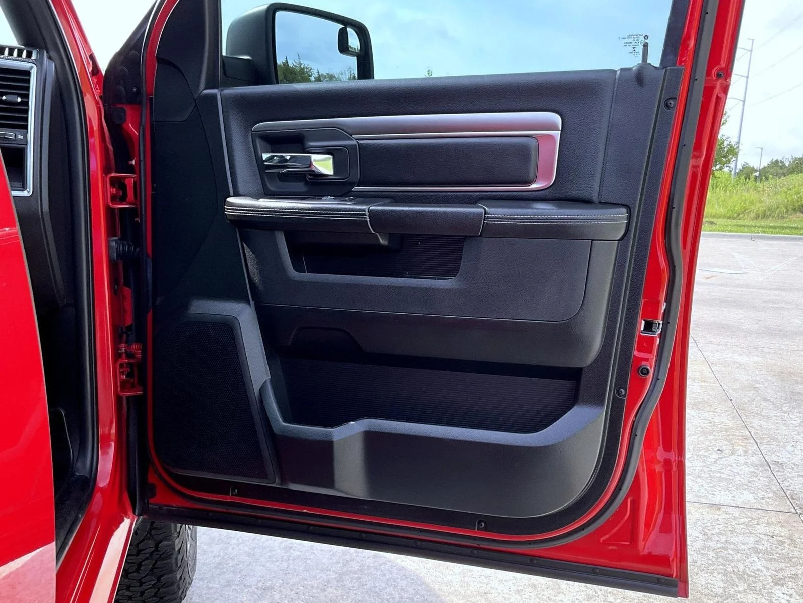 Used 2021 Red Ram Warlock image 17