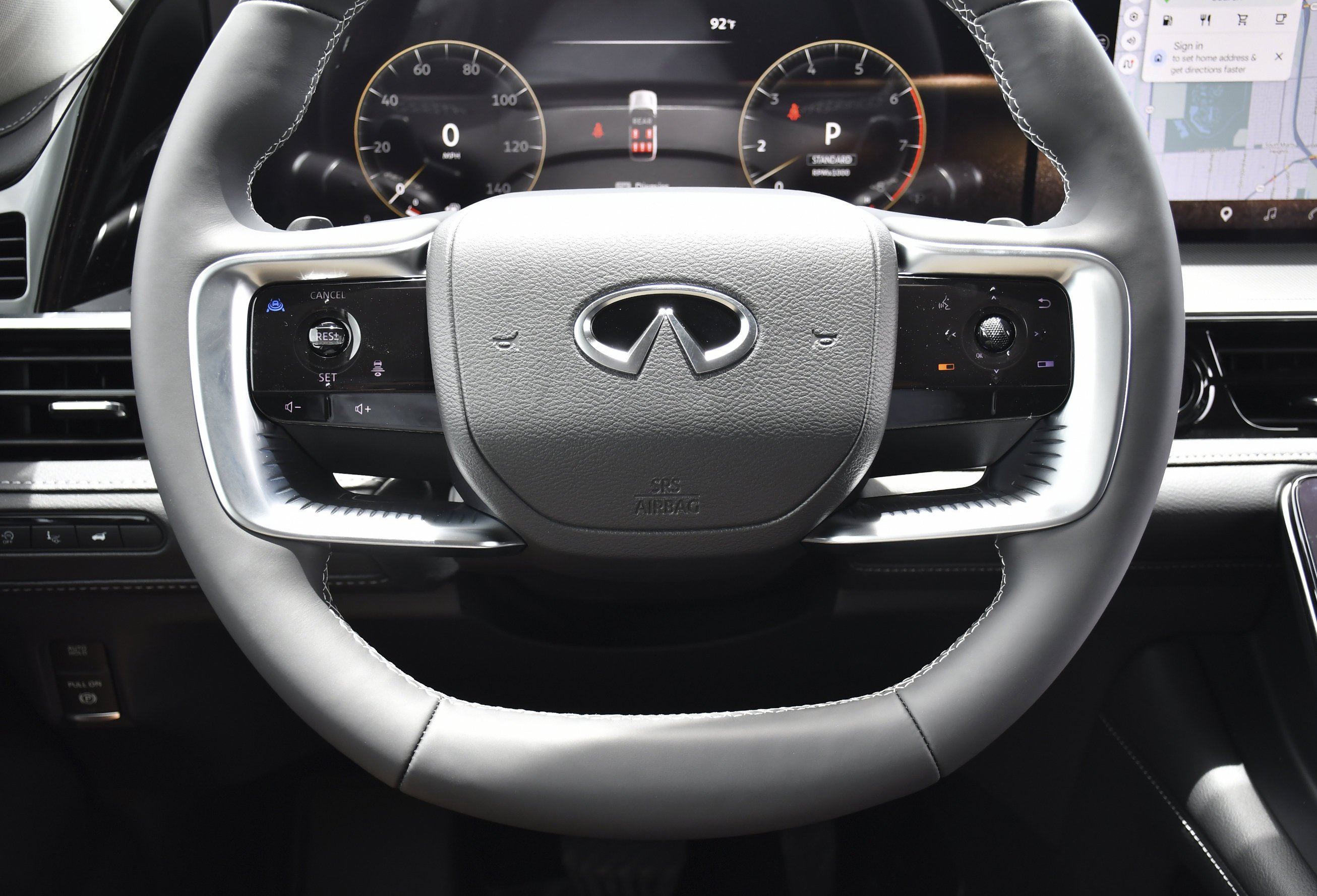 New 2026 BLACK OBSIDIAN INFINITI Luxe 2WD image 7