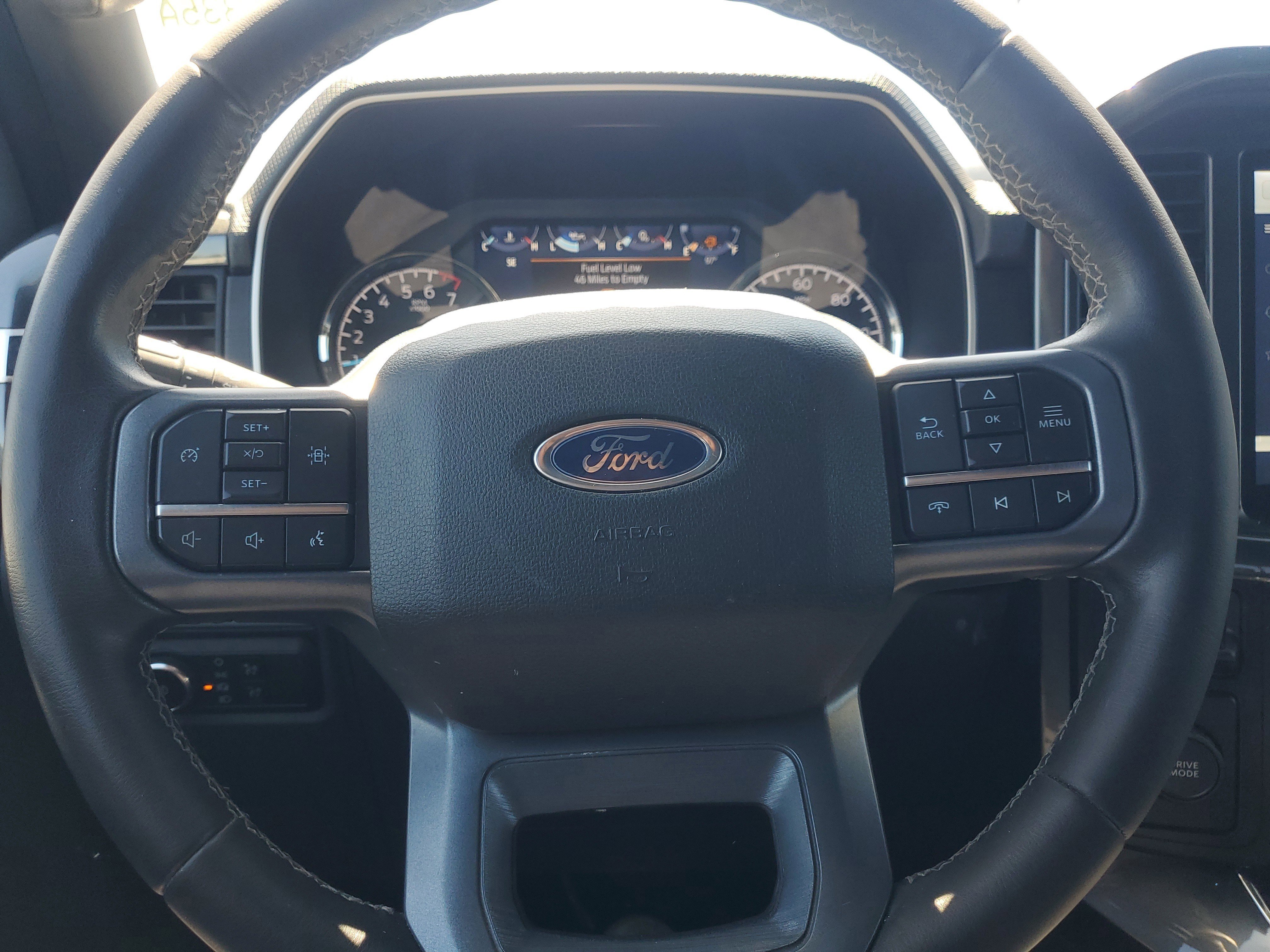Used 2023 Avalanche Ford XLT image 18