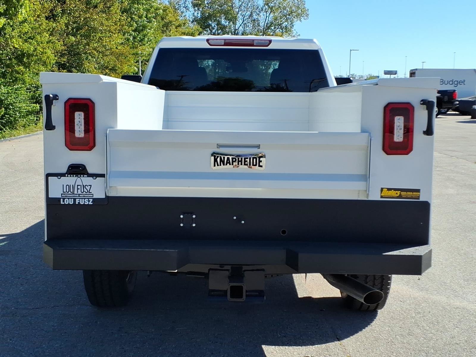 New 2026 Summit White Chevrolet WT image 21