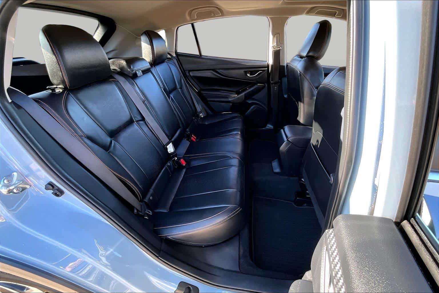 Used 2019 Cool Gray Khaki Subaru Limited image 19