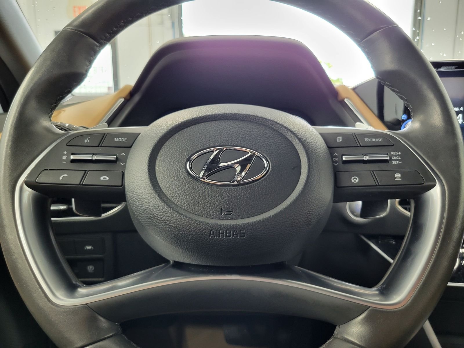 Used 2022 Gray Hyundai Limited image 12