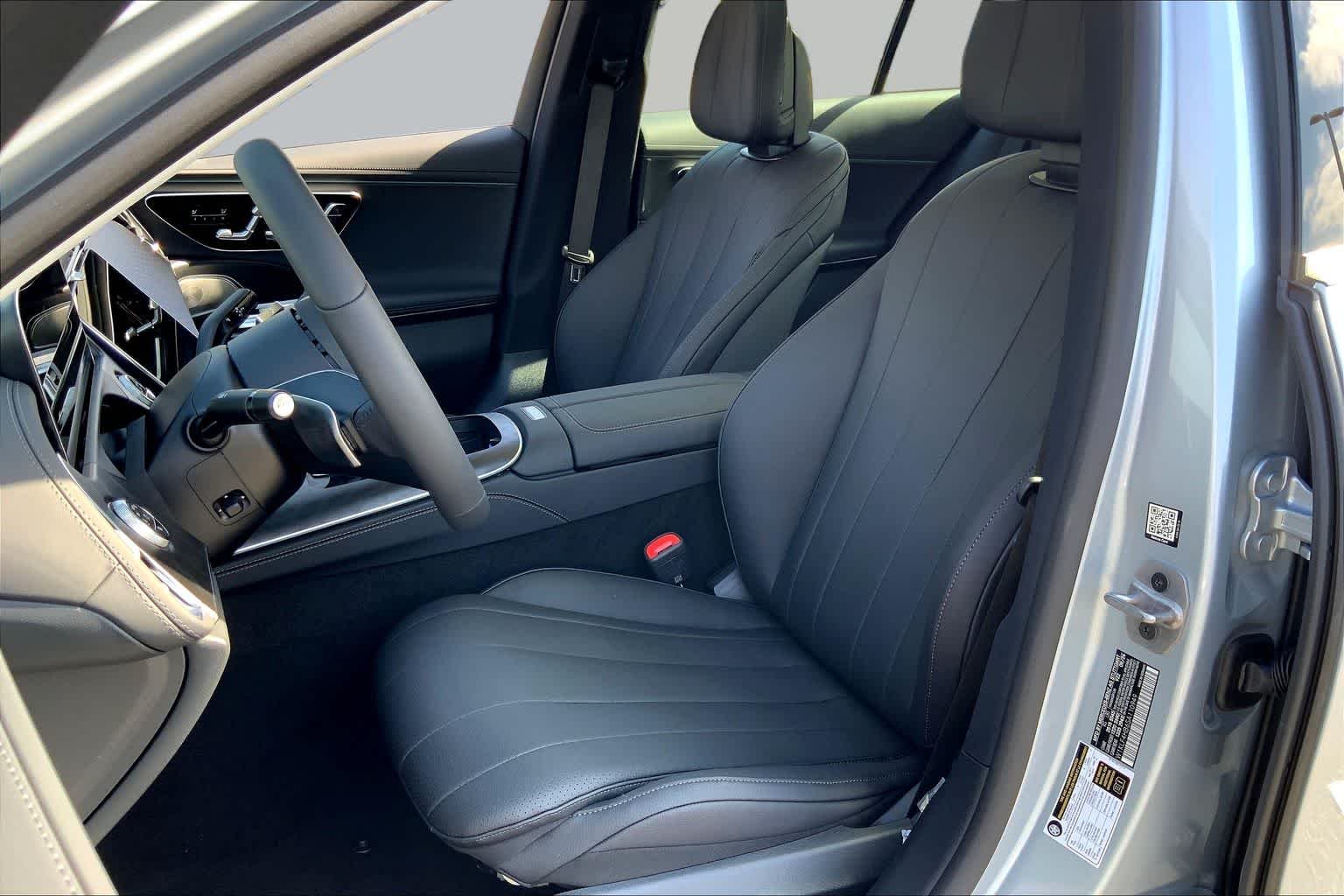 Used 2025 Cirrus Silver Metallic Mercedes-Benz E 350 image 16