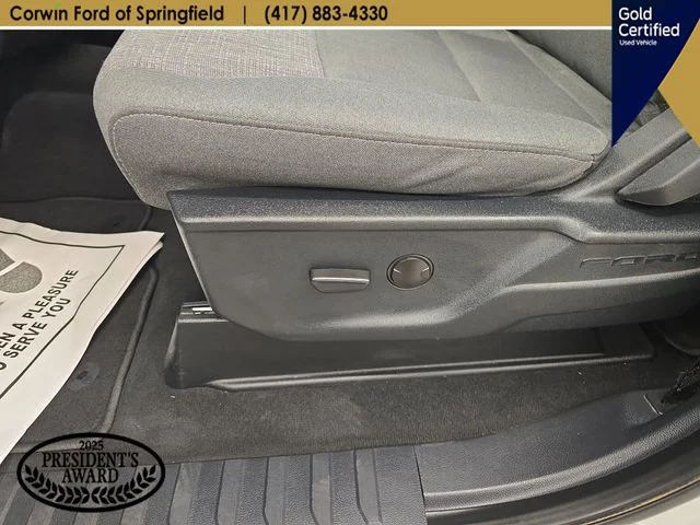 Certified Used 2025 Avalanche Ford XLT image 36