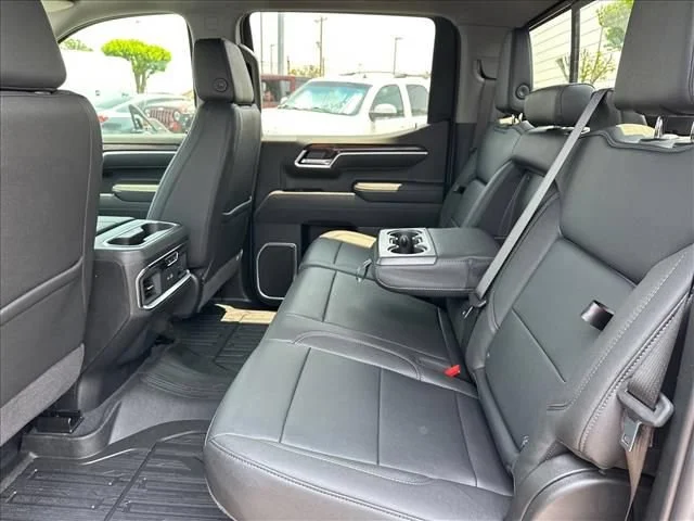 New 2026 Onyx Black GMC SLT image 26