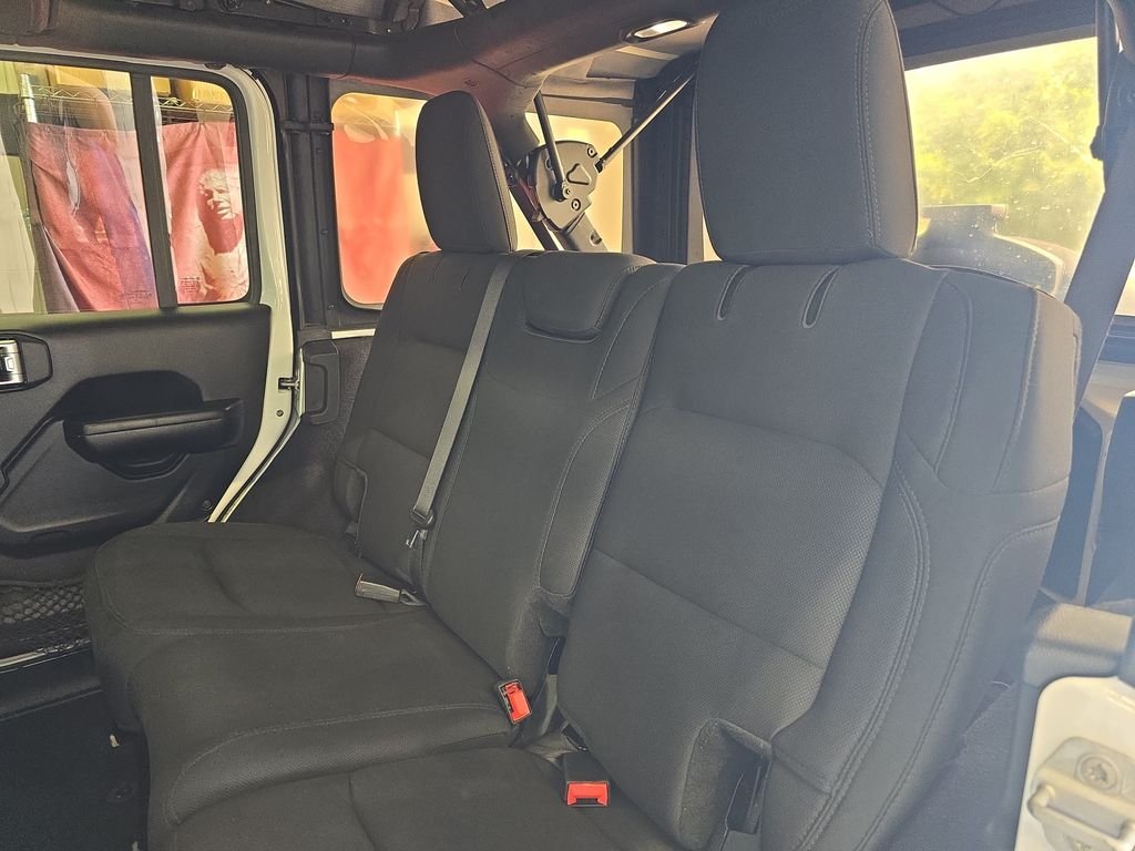 Used 2019 White Jeep Unlimited Sport S image 14