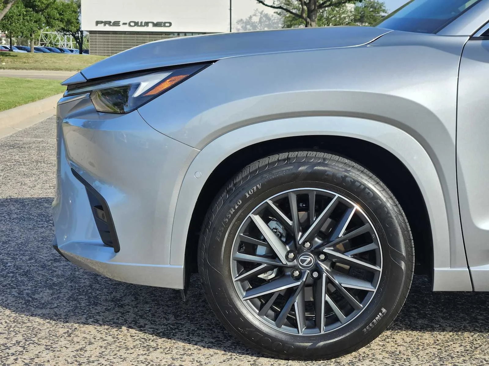 Certified Used 2025 CELESTIAL SILVER Lexus Premium image 5