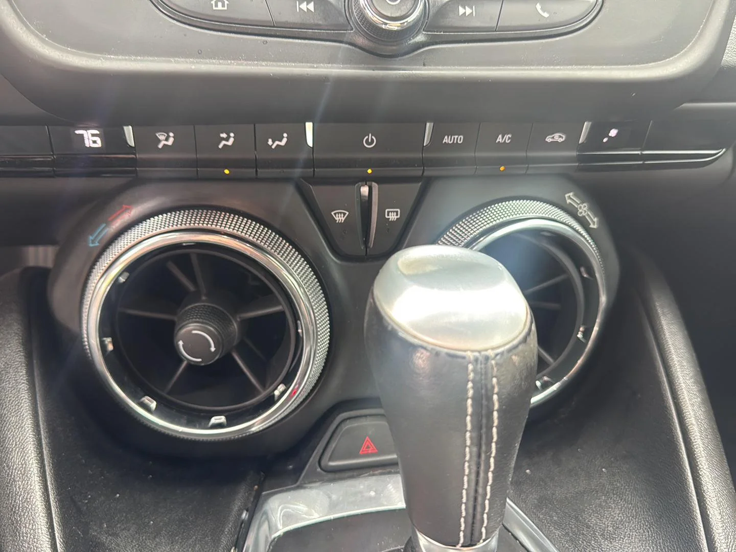 Used 2018 Black Chevrolet 1LT image 9