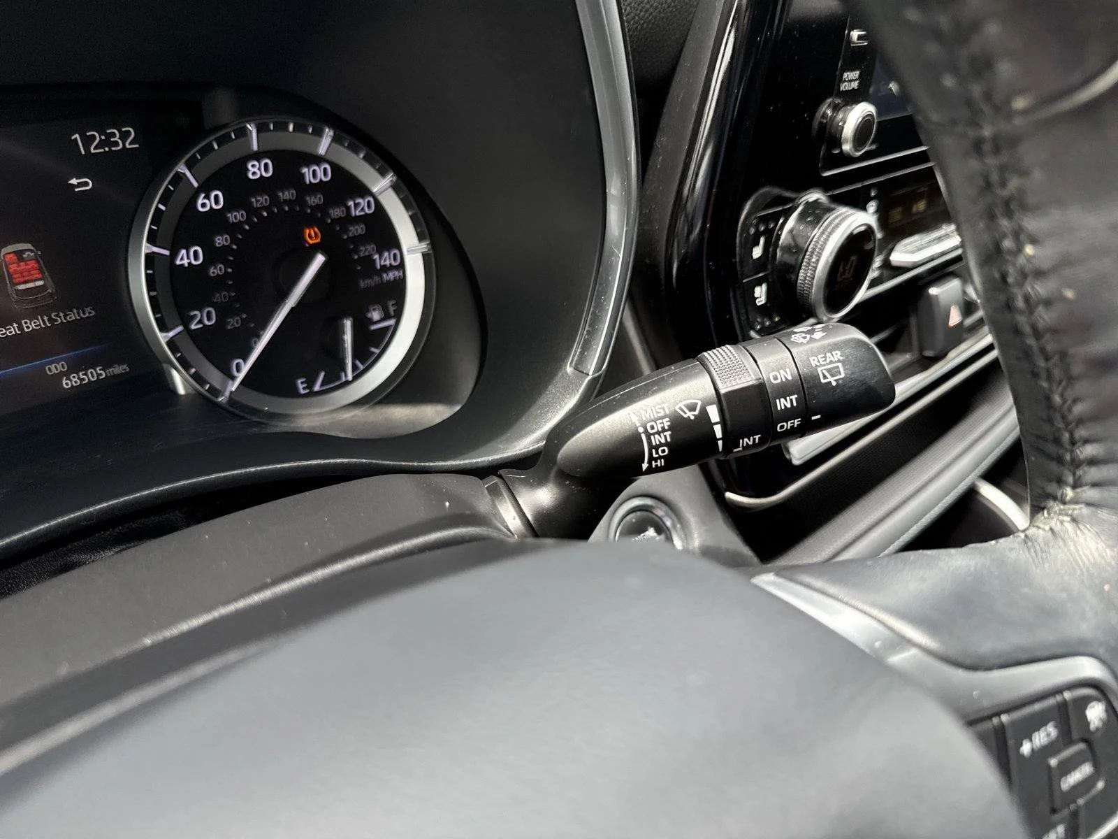 Used 2021 Moondust Toyota Limited image 23
