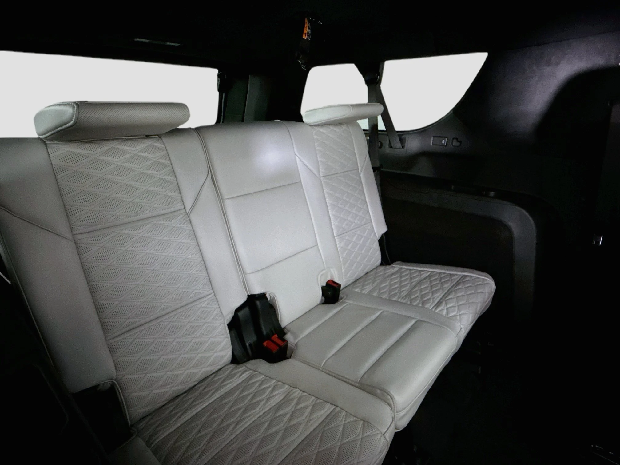 Used 2025 Aegean Stone Cadillac Escalade-V ESV image 31