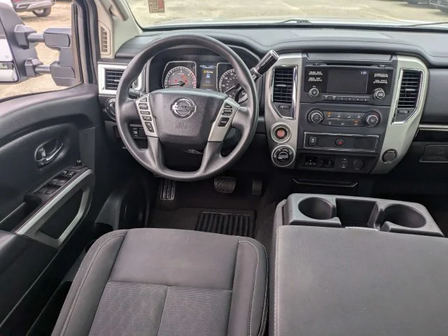 Used 2017 Silver Nissan SV image 15