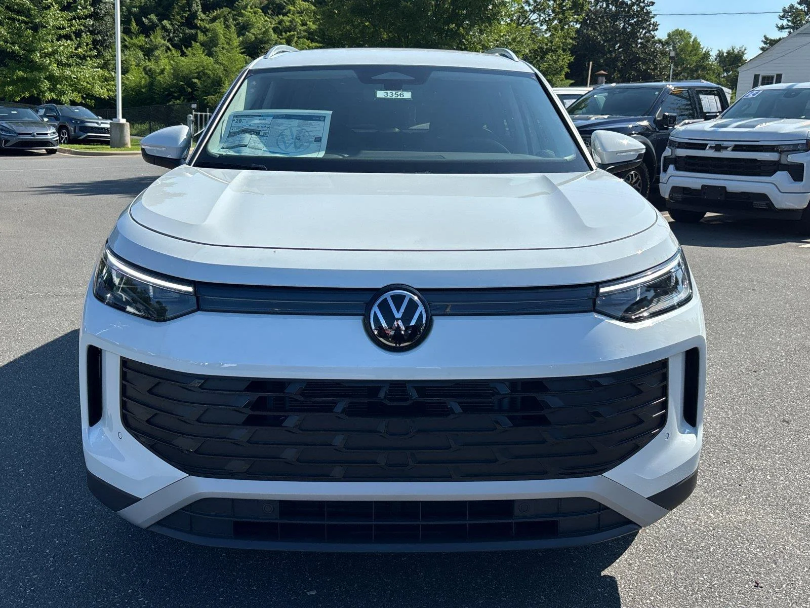 New 2026 Pure White Volkswagen SE image 8