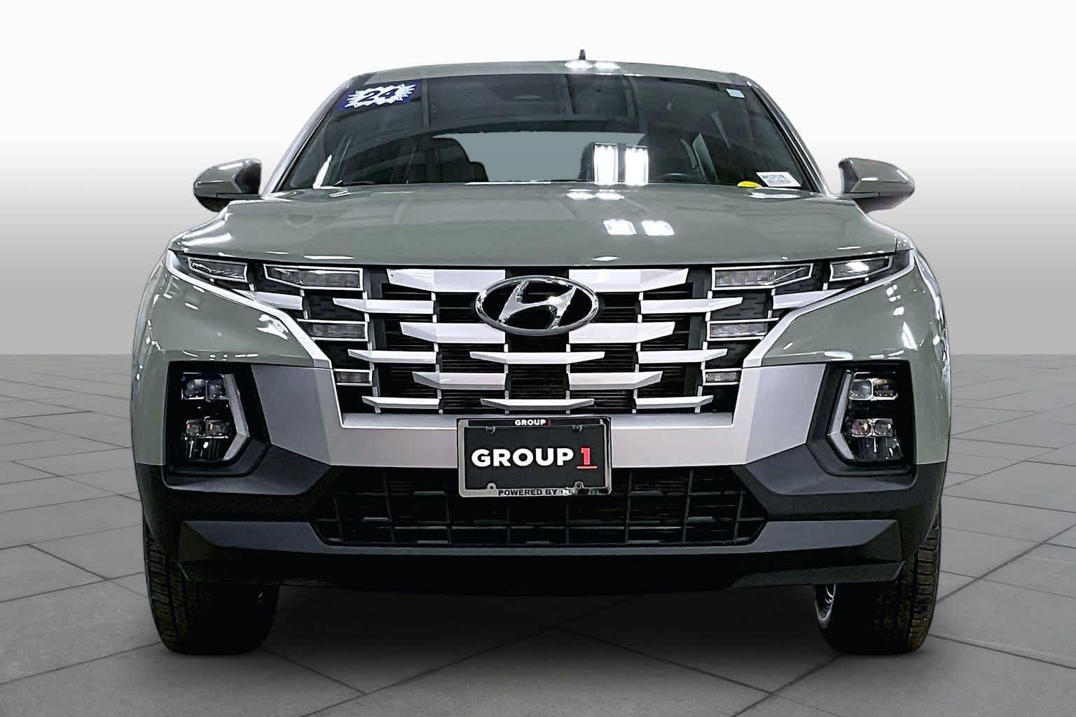 Used 2024 Sage Gray Hyundai SEL image 4