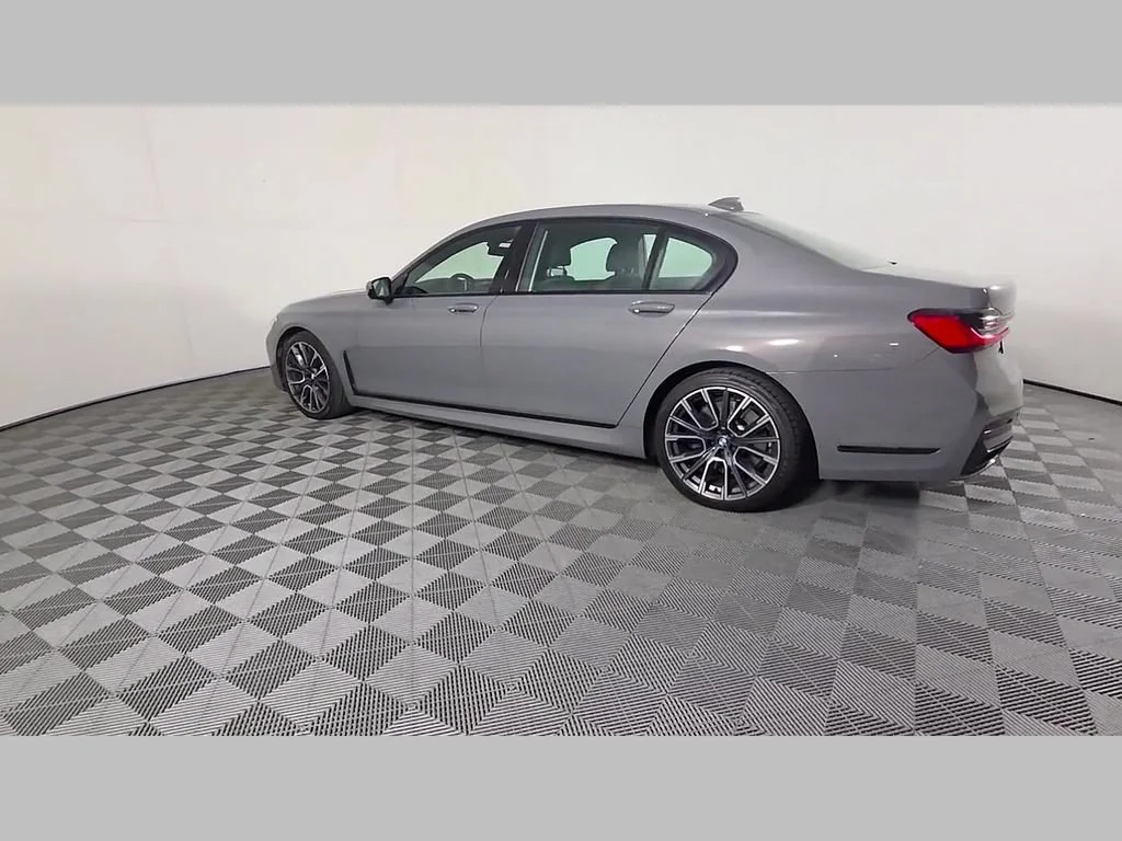 Used 2022 Bernina Grey Amber Effect Metallic BMW 740i image 45