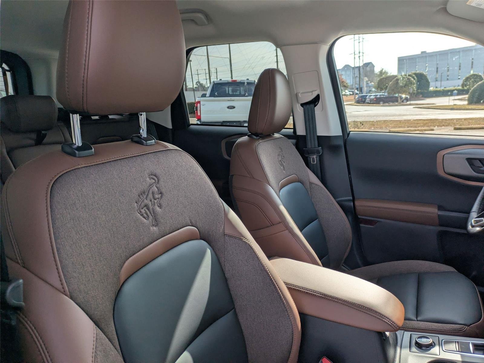 New 2025 Azure Gray Metallic Tri-Coat Ford Outer Banks® image 41