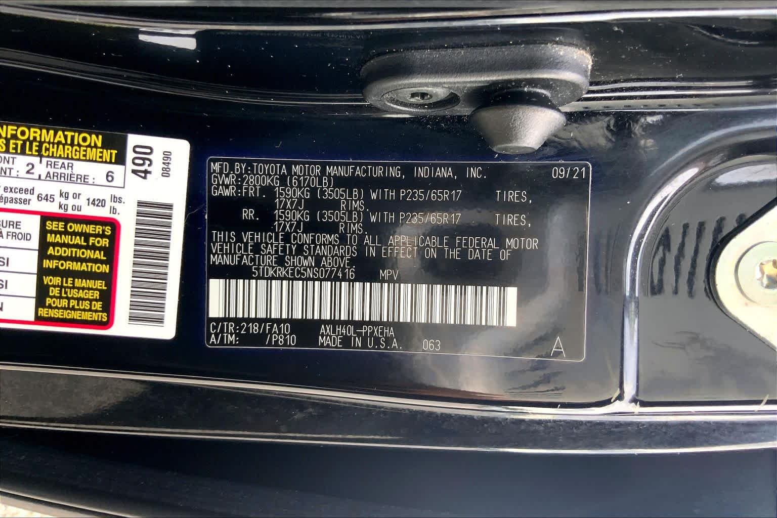 Used 2022 Midnight Black Metallic Toyota LE image 36