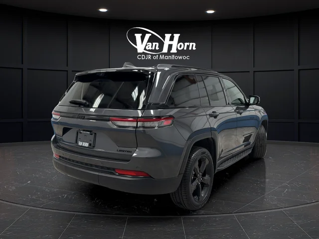 Used 2024 Baltic Gray Metallic Clearcoat Jeep Limited image 3