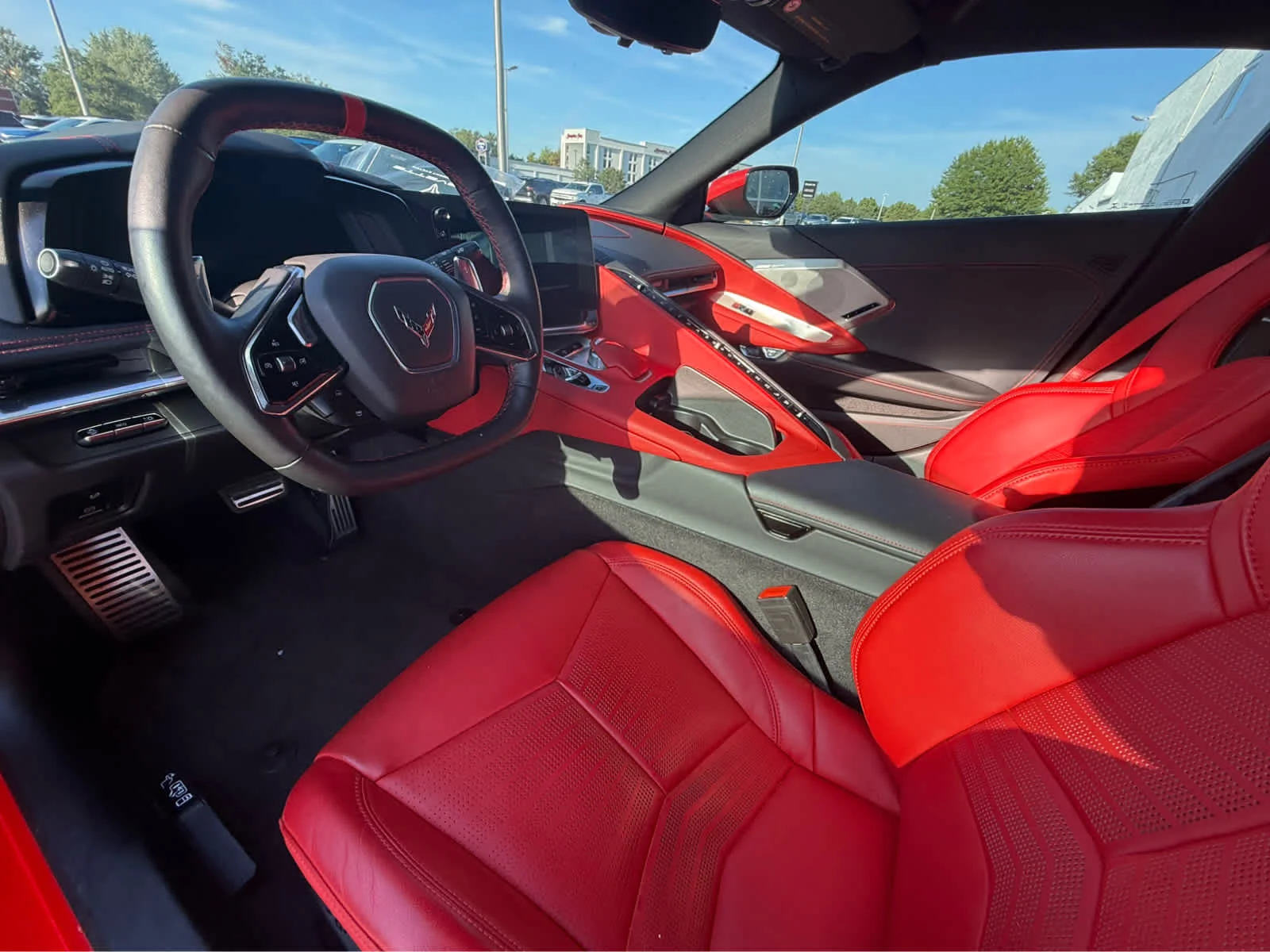 Used 2020 Torch Red Chevrolet 2LT image 9