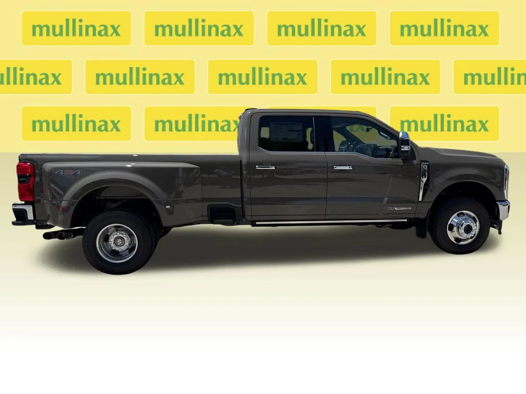 New 2026 Gray Ford King Ranch image 17