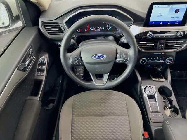 Used 2020 Oxford White Ford SE image 23