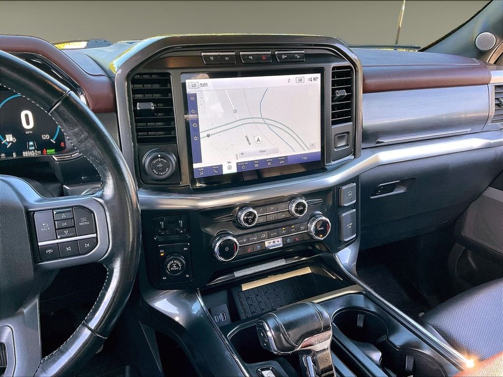Used 2023 Star White Metallic Tri-Coat Ford Lariat image 17