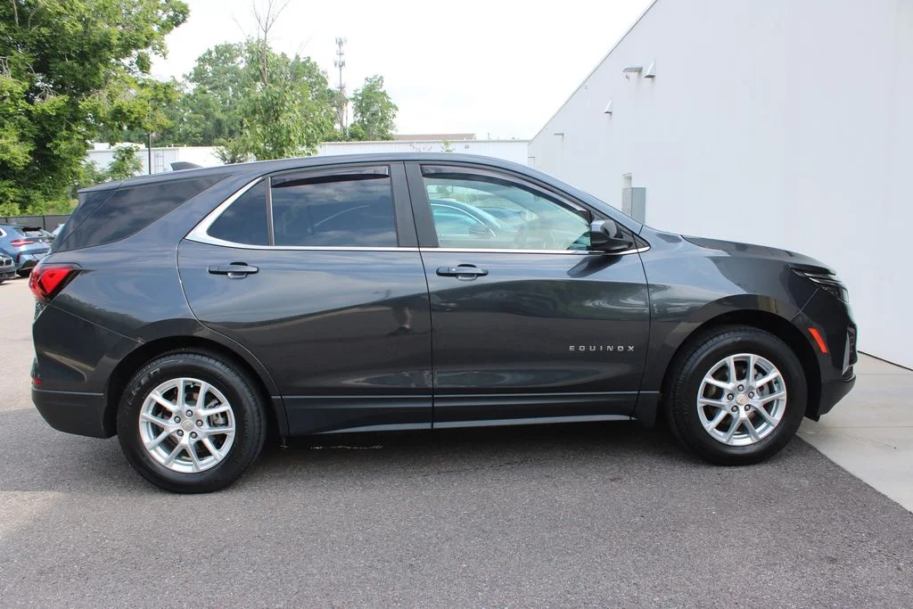 Used 2022 Gray Chevrolet LT image 33