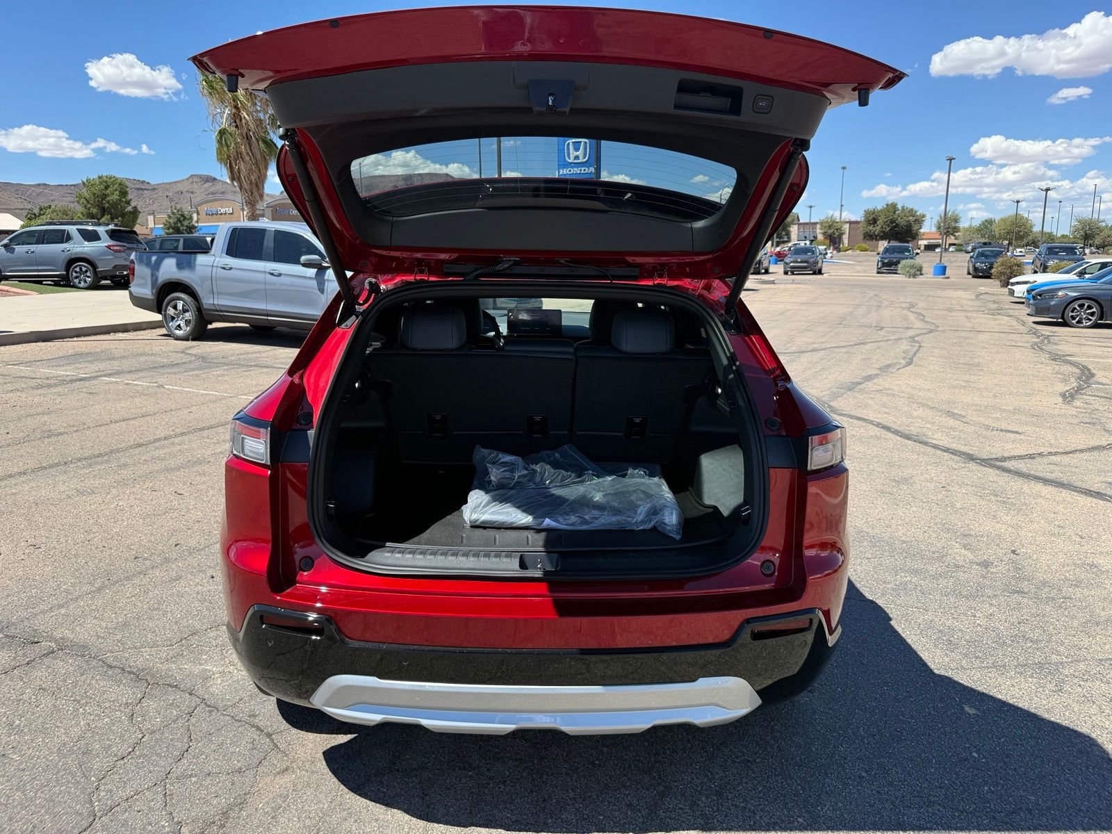 New 2026 Scarlet Red Metallic Honda Touring image 38