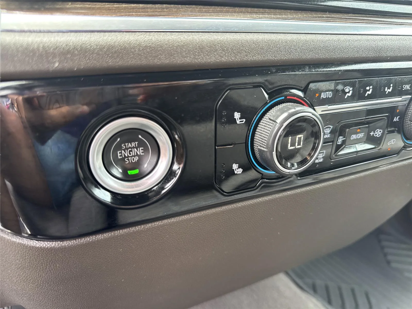 Used 2023 Black Chevrolet RST image 28