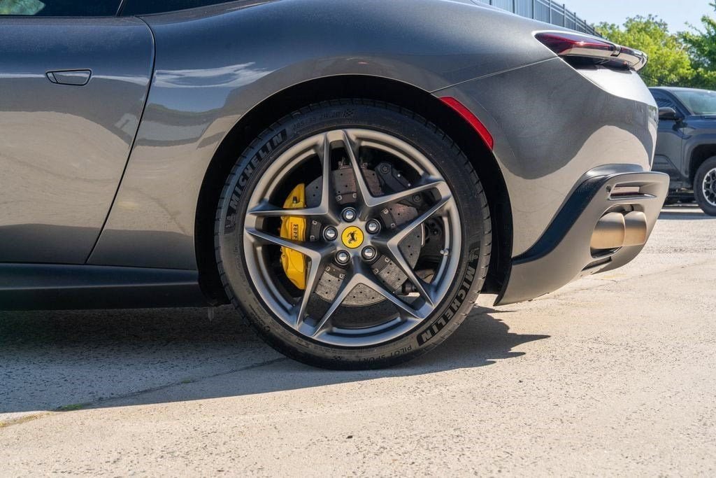 Certified Used 2022 Grigio Silverstone Ferrari Base image 17
