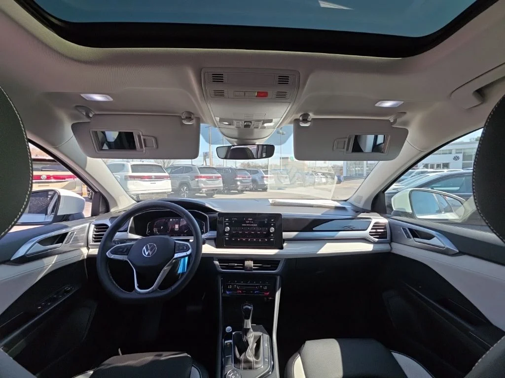 2026 Volkswagen Taos SEL - Photo 31