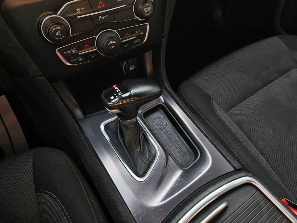 Used 2016 Gray Dodge SE image 21