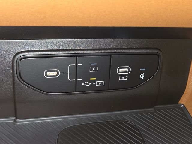New 2026 Glacial White Pearl Kia X-Line image 11