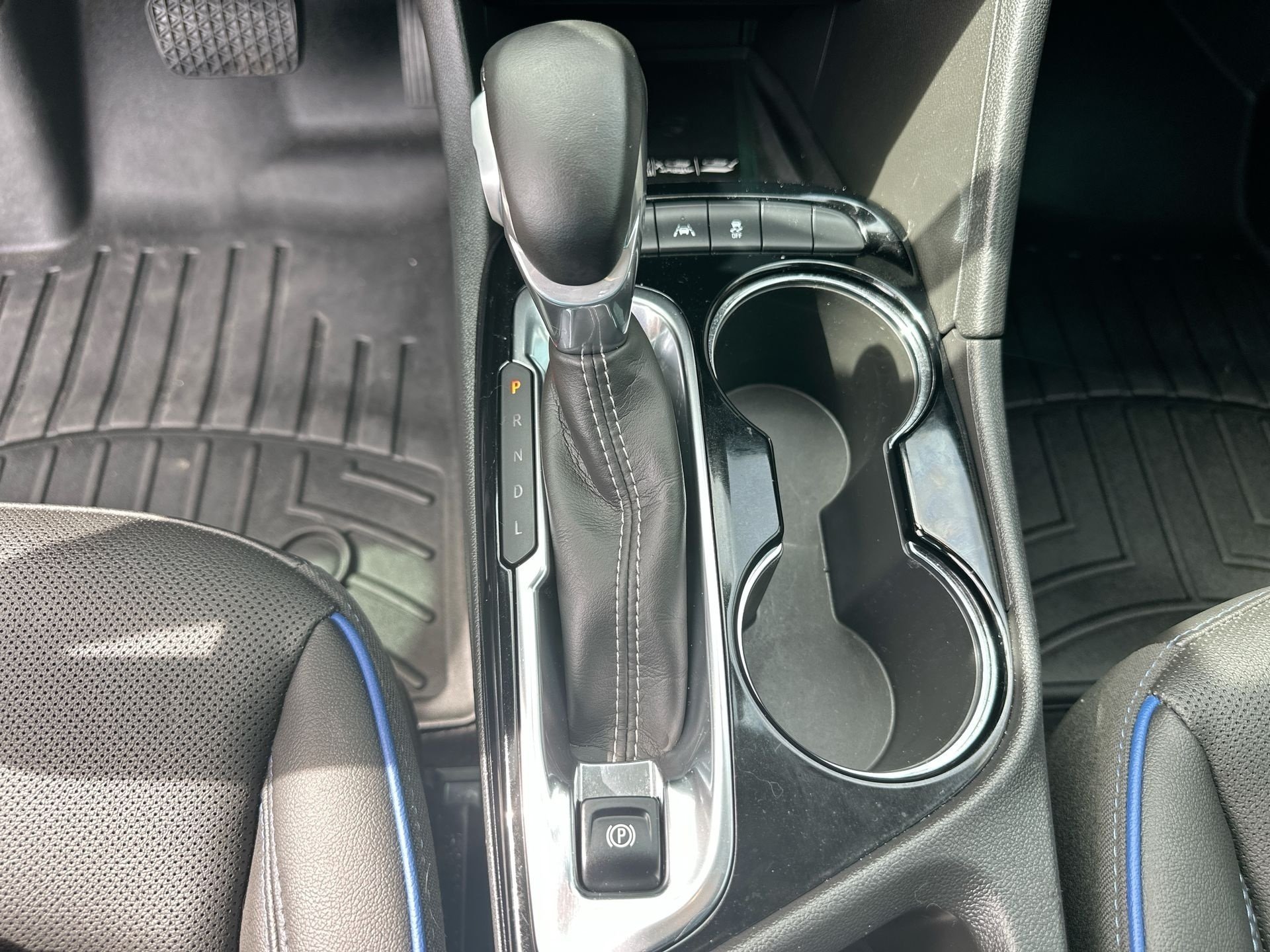 2025 Buick Encore GX Sport Touring - Photo 15