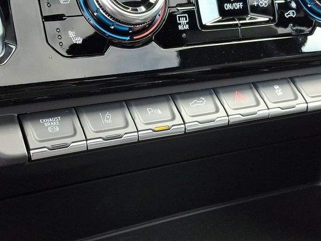 2026 GMC Sierra 2500HD AT4 - Photo 18