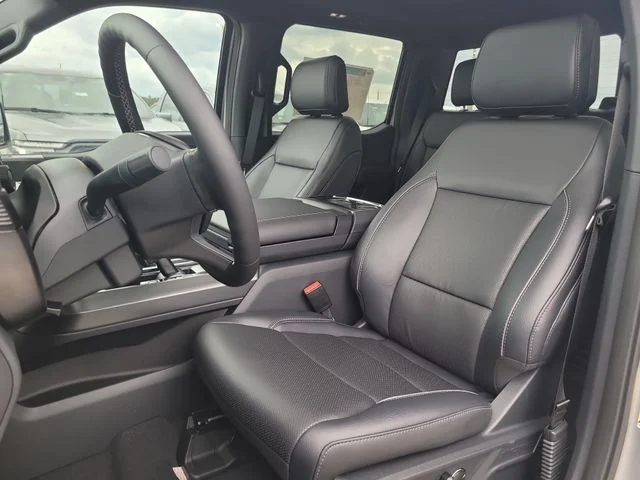 New 2026 Silver Metallic Ford Lariat image 21