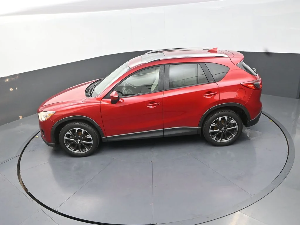 Used 2016 Red Mazda Grand Touring image 18