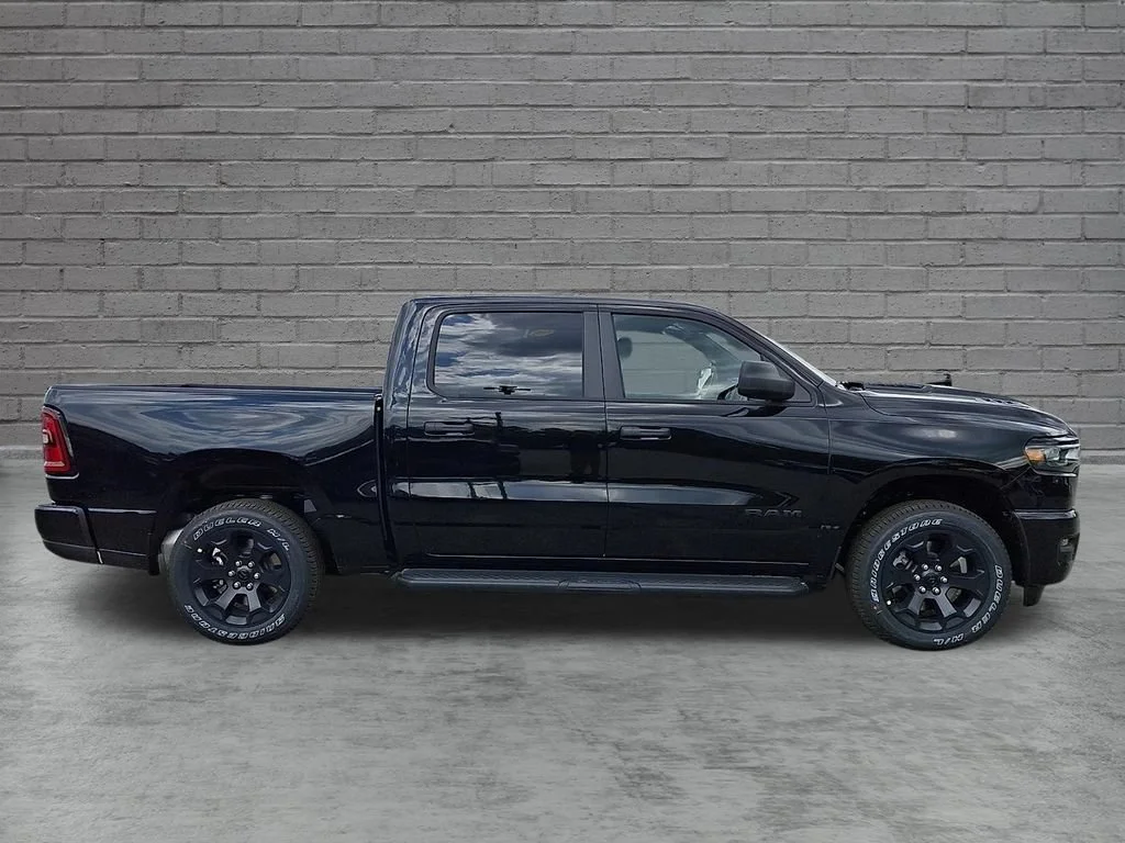 New 2026 Diamond Black Crystal Pearlcoat Ram Express image 9
