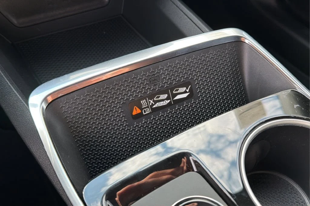 New 2027 Summit White Chevrolet LT image 33