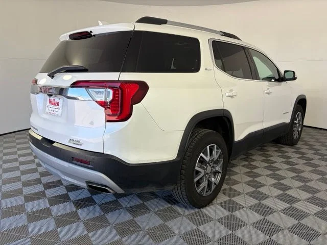 Used 2023 White GMC SLT image 7