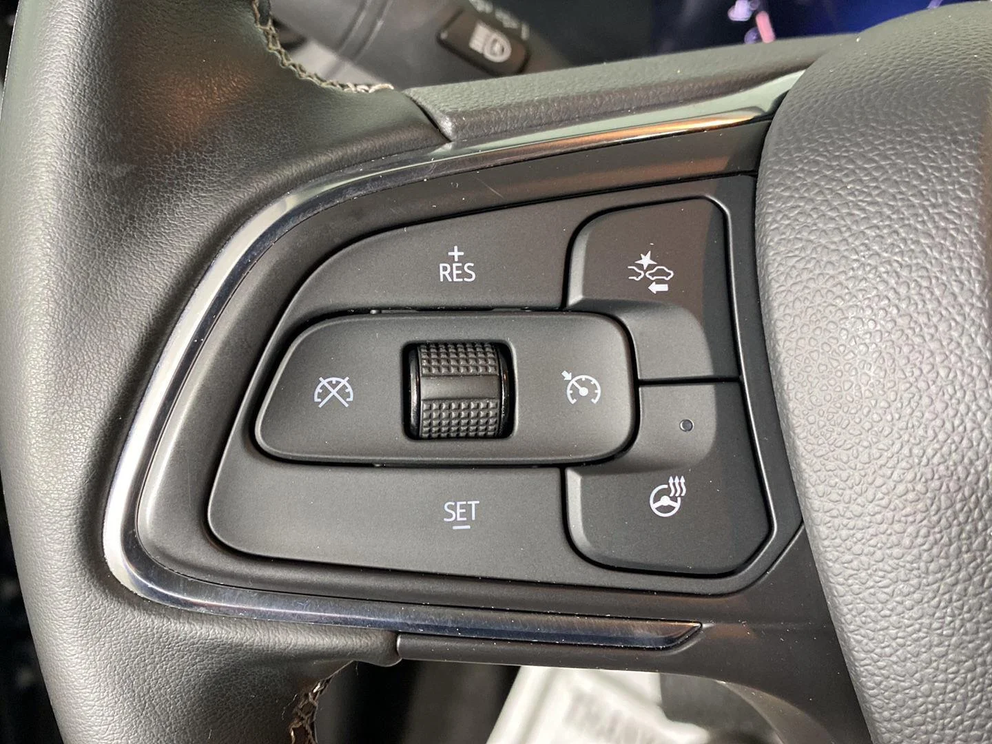 Used 2024 Ocean Blue Metallic Buick Preferred image 23