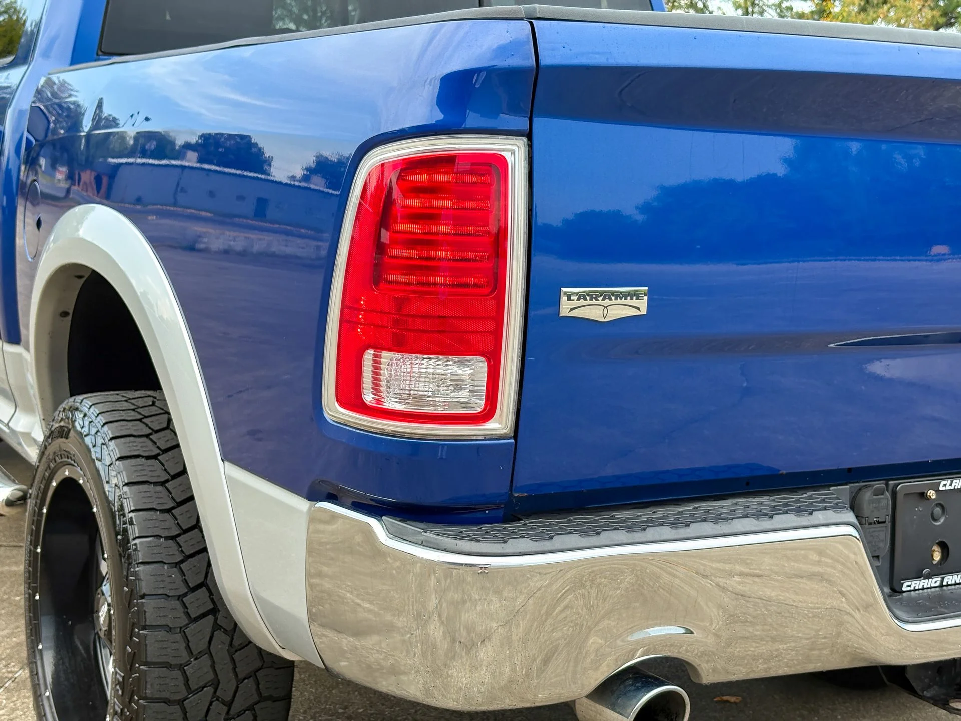 Used 2016 Blue Ram Laramie image 10