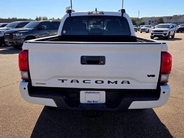 Used 2018 White Toyota TRD Sport image 11